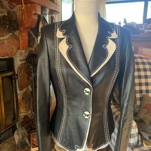 Stunning Black and Cream Lambskin fitted jacket with hand stitching BRAND:ESCADA